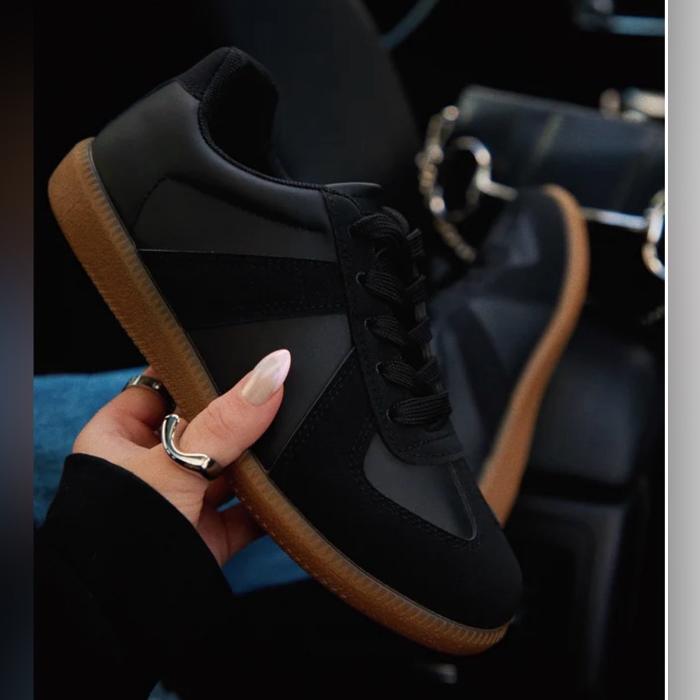 Black faux leather and suede sneakers!
